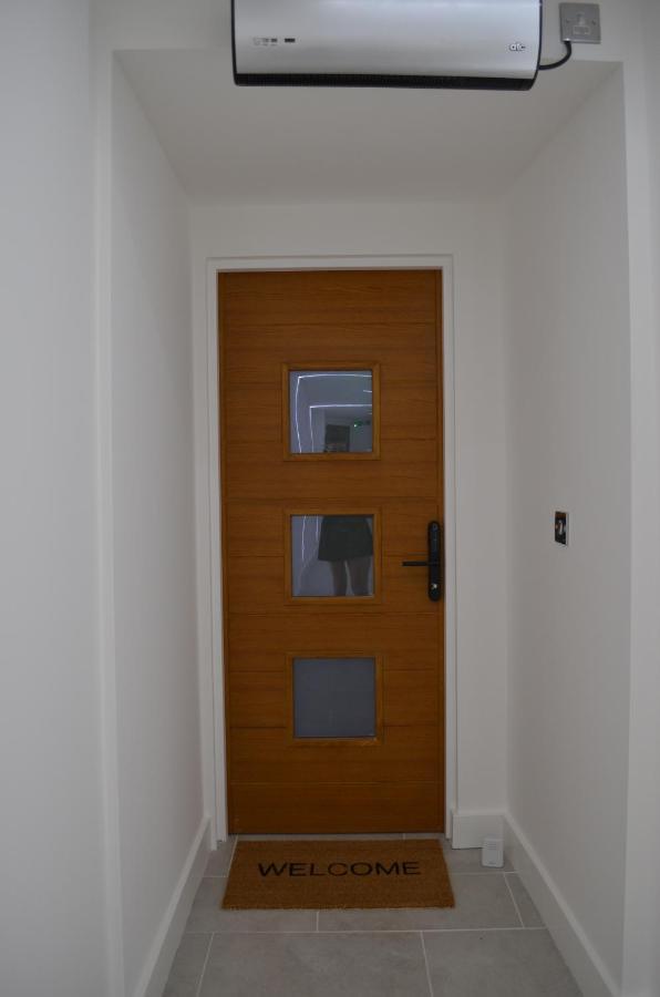 Deluxe And Modern Studio Apartment In Sydenham لندن المظهر الخارجي الصورة