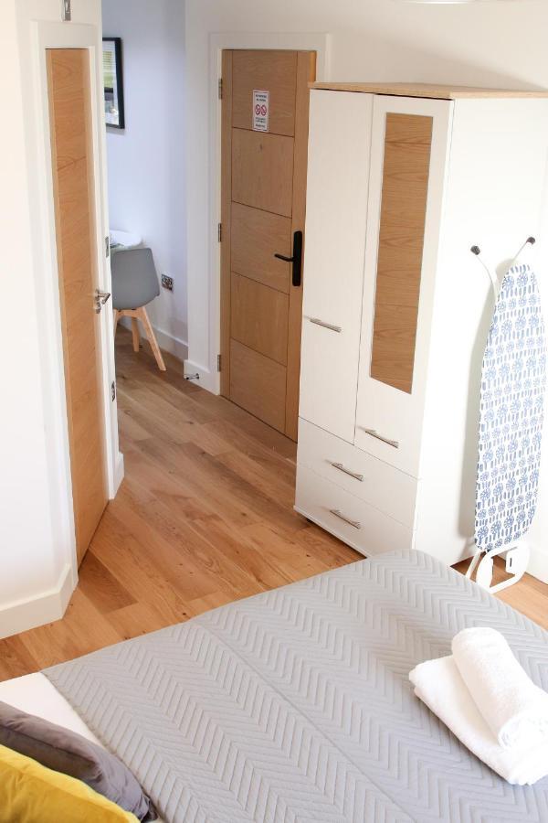 Deluxe And Modern Studio Apartment In Sydenham لندن المظهر الخارجي الصورة